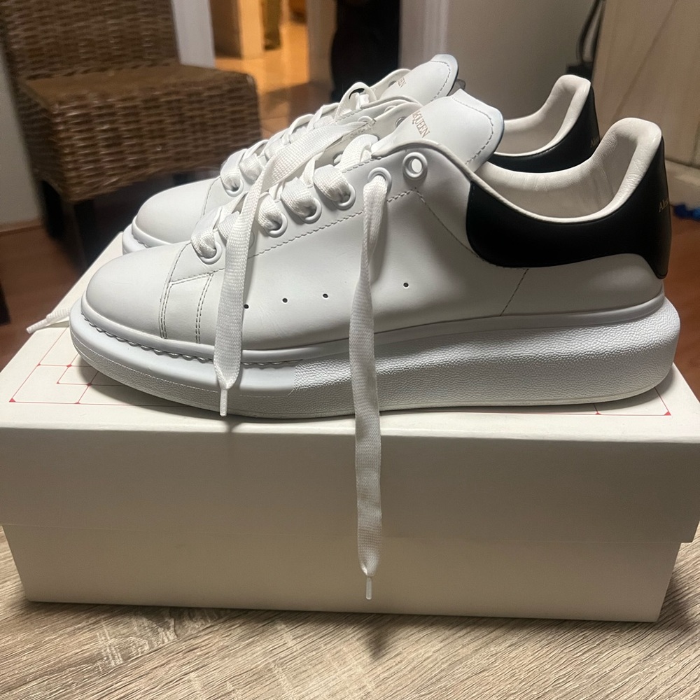 Alexander McQueen oversized sneakers - size 11 men’s